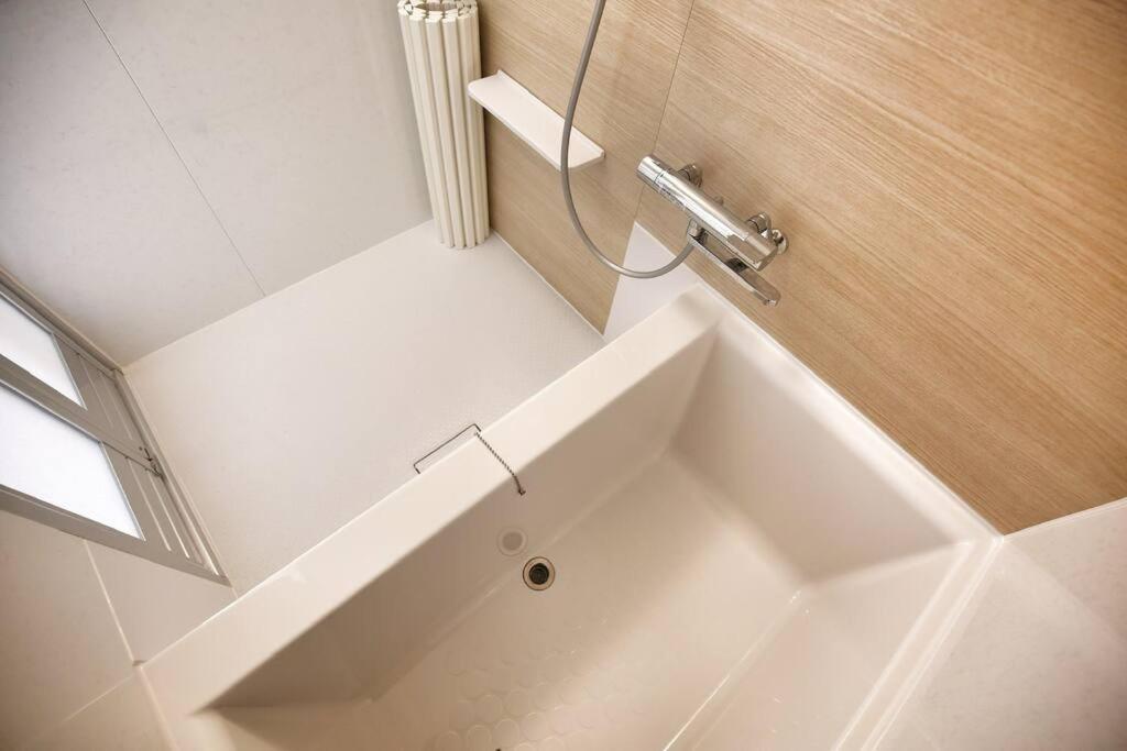Edogawa Japanese Style 201 Has Direct Access To Akihabara And Shinjuku, With Convenient Transportation And Free Wifi *